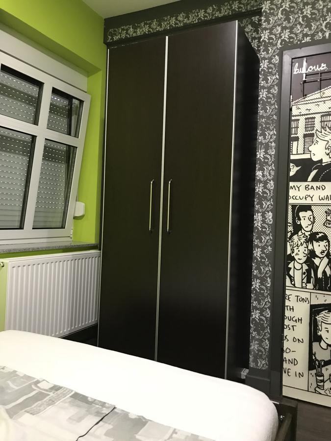 Hostel Paris ザグレブ エクステリア 写真