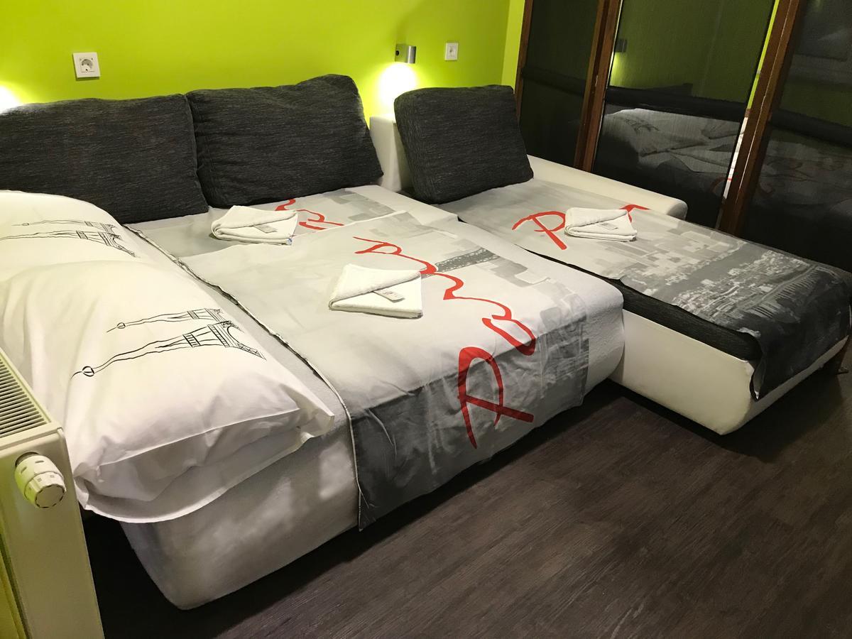Hostel Paris ザグレブ エクステリア 写真