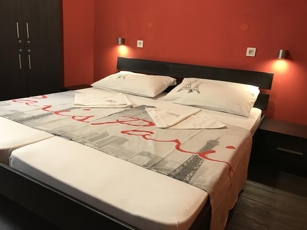 Hostel Paris ザグレブ エクステリア 写真