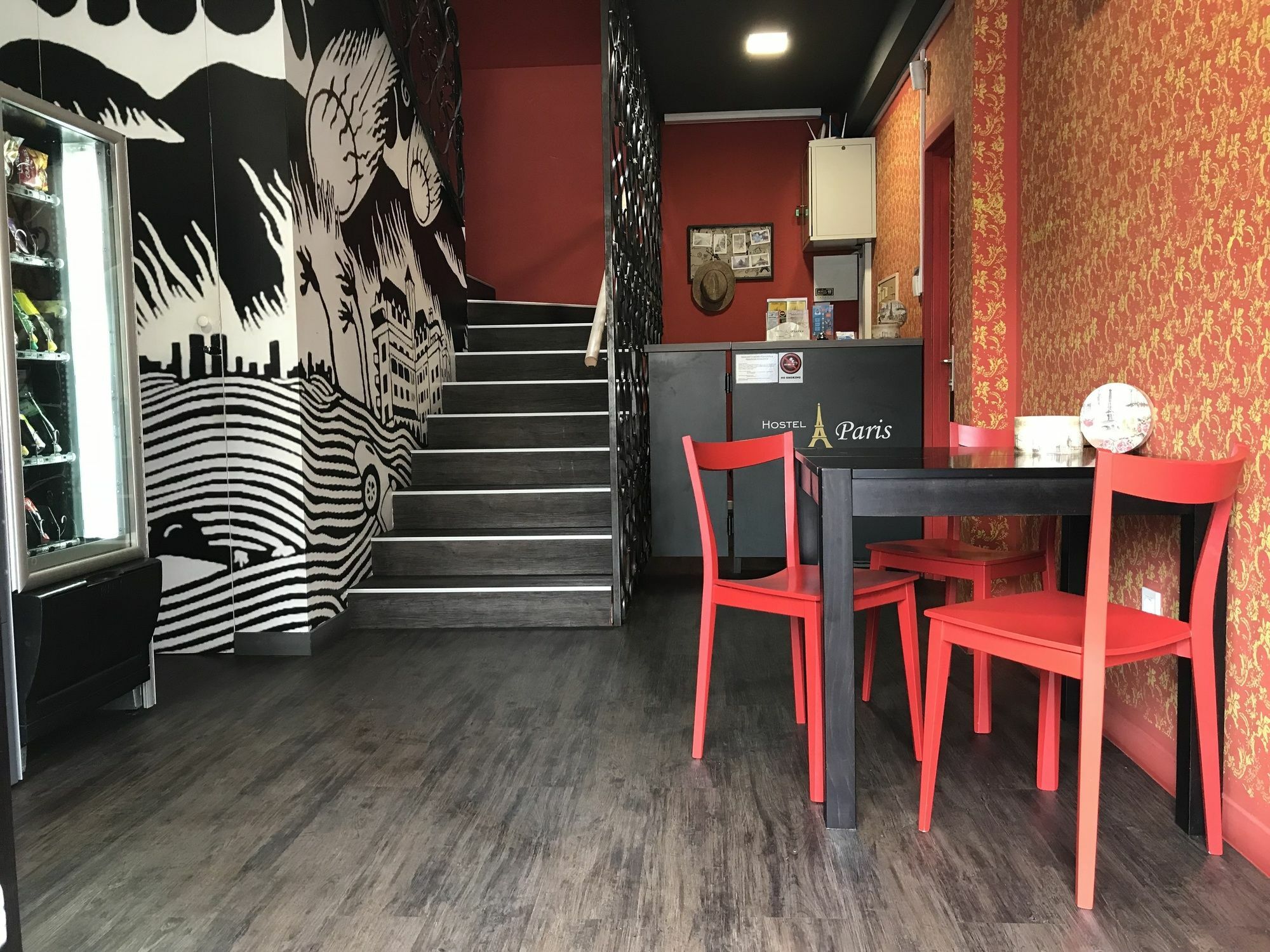 Hostel Paris ザグレブ エクステリア 写真