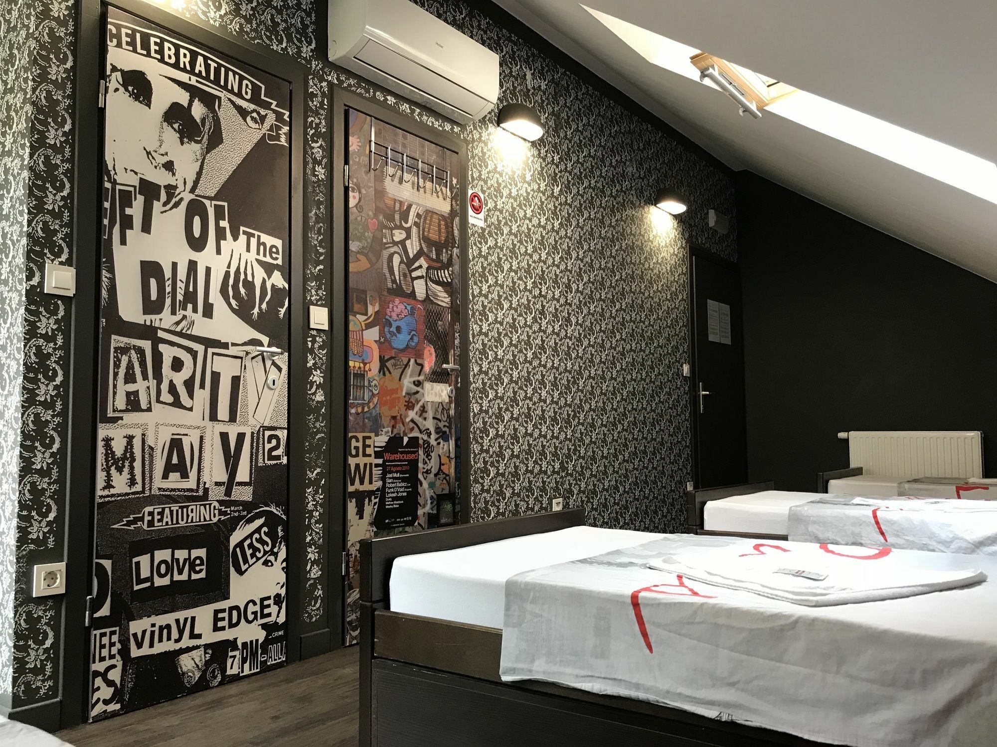 Hostel Paris ザグレブ エクステリア 写真